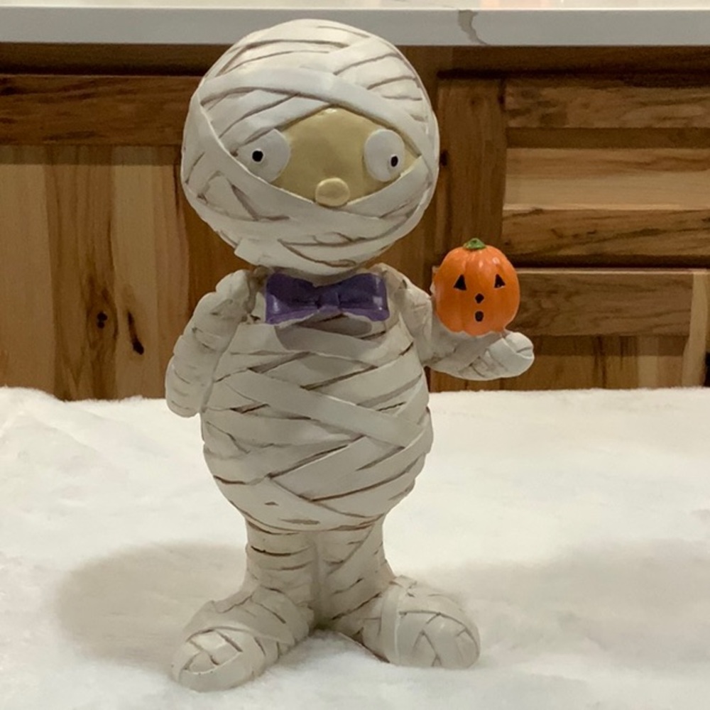 Gus the Mummy by Rae Dunn 2021 (resin)